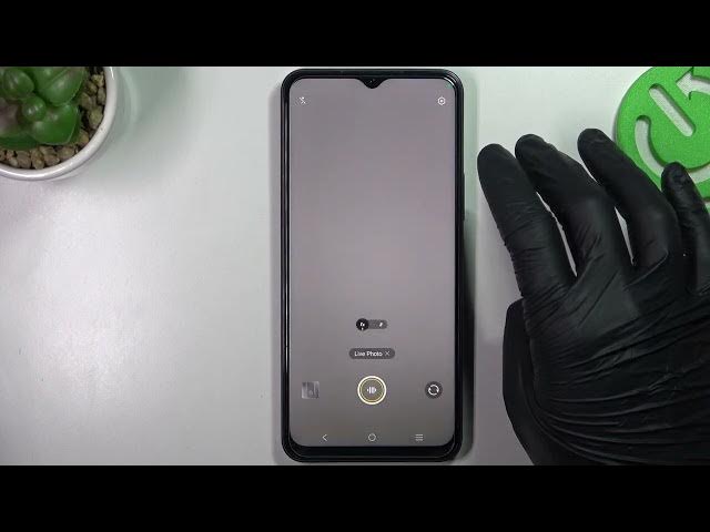Video thumbnail for How To Take Live Photos On VIVO Y35