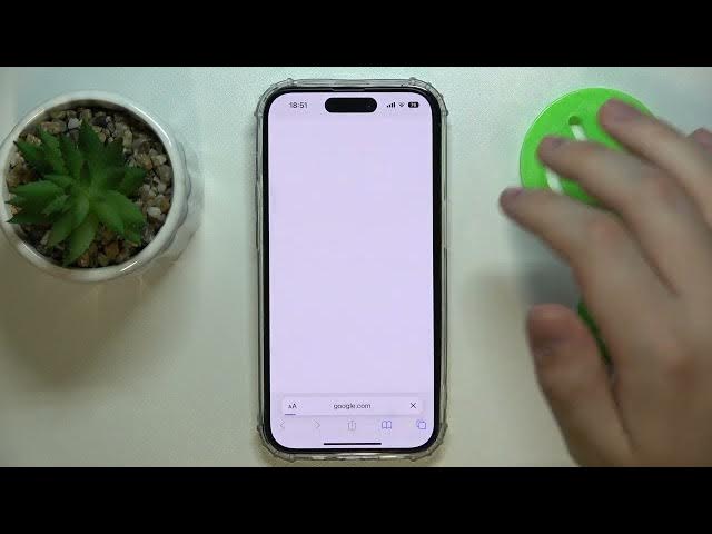 Video thumbnail for How to Go Incognito on the iPhone 14 Series Device - Plus / Pro / Pro Max