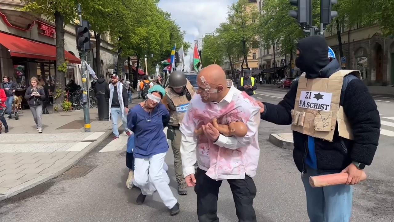 Video thumbnail for Sweden: Thousands march in Stockholm to commemorate Nakba anniversary.