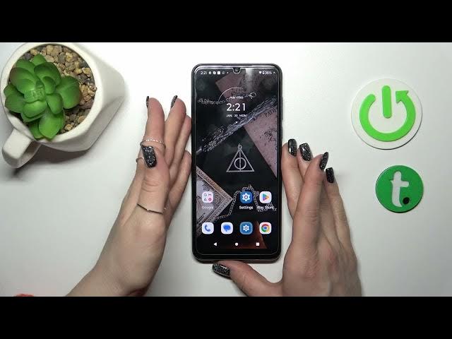 Video thumbnail for MOTOROLA Moto G Pure Face Unlock Test