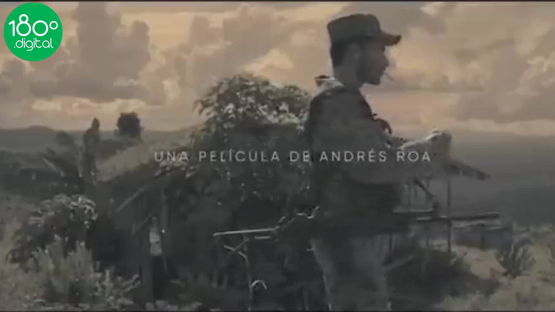 Video thumbnail for Rapunzel, el Perro y el brujo