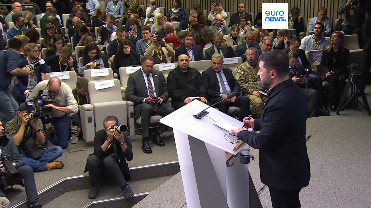 Video thumbnail for 'More pressure on Russia, that's the plan,' Zelenskyy tells EU leaders in Brussels