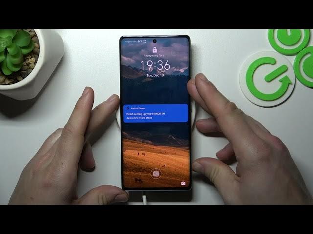 Video thumbnail for Can Honor 70 Be Charged Wirelessly?