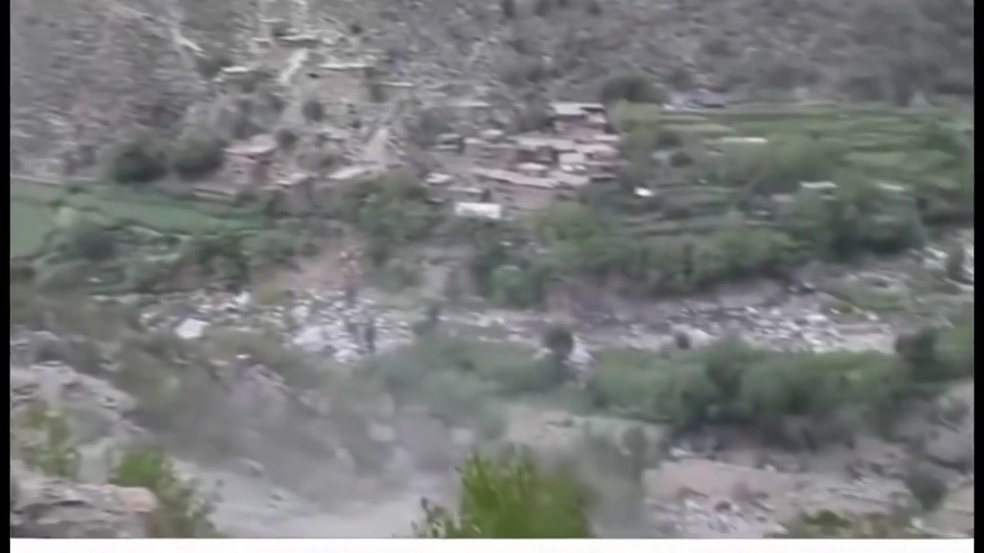 'Video thumbnail for Afghanistan: Earthquake survivors face aid crunch as death toll rises'