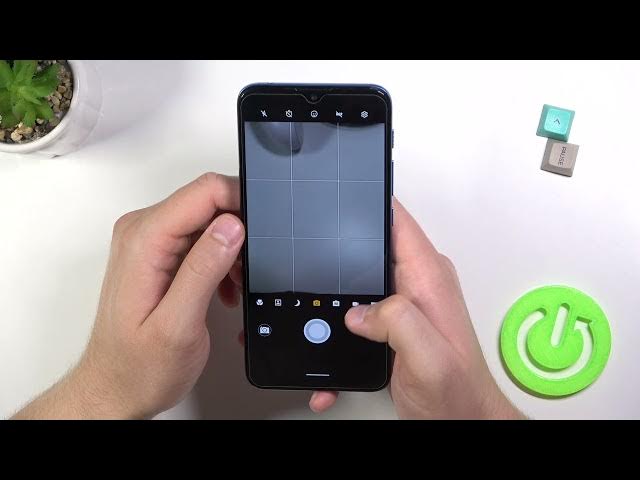 Video thumbnail for Tips And Tricks for Camera in MOTOROLA Moto E7i Power - Best Camera Features & Hidden Options