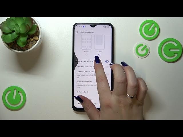 Video thumbnail for Oppo A17 – All Gestures & Motions