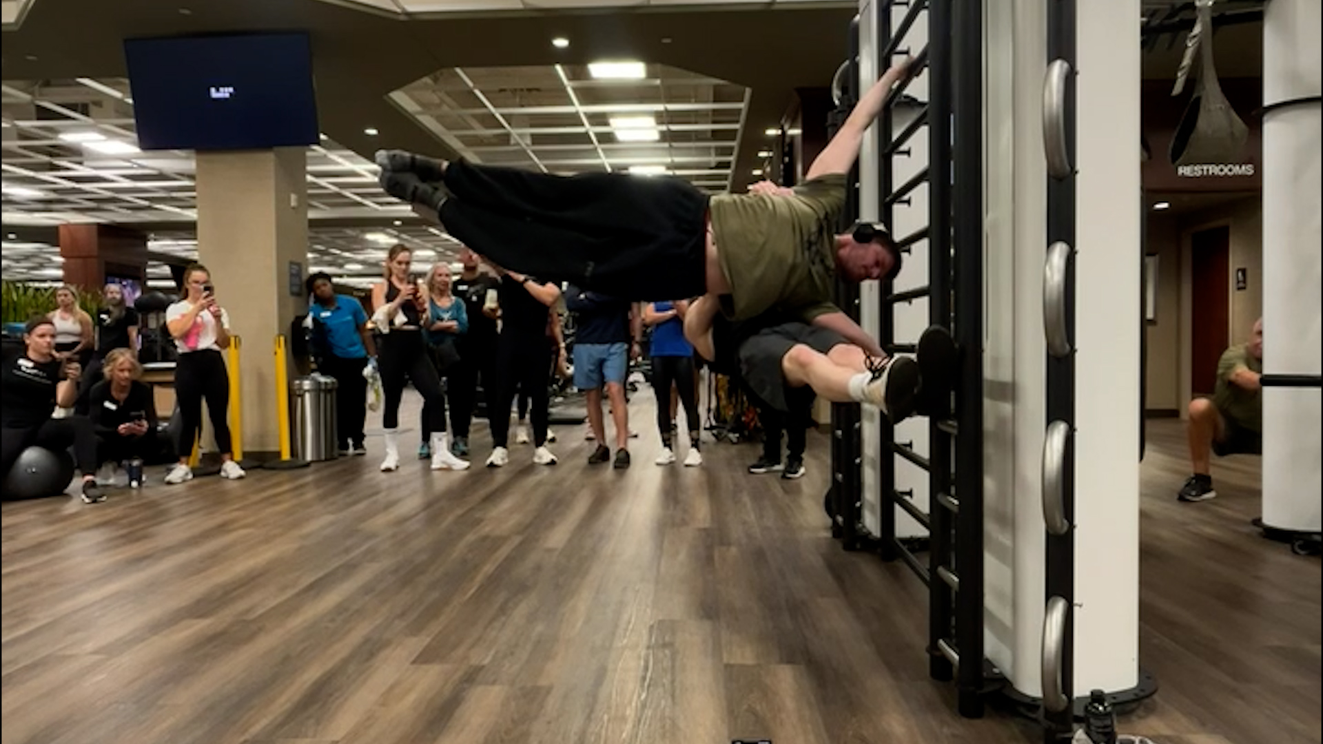 Video thumbnail for Longest time to maintain a human flag while supporting a person  5.9 seconds held by Nolan Quinlan