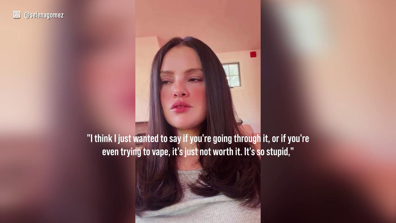 Video thumbnail for IN CASE YOU MISSED IT: Selena Gomez admits vaping nicotine has 'changed' her voice.