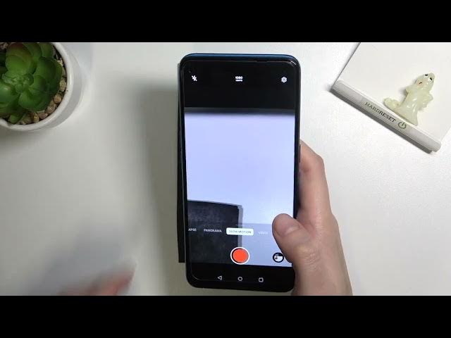Video thumbnail for How to Record Slow Motion on ONEPLUS NORD CE 5G – Record Slowed Video