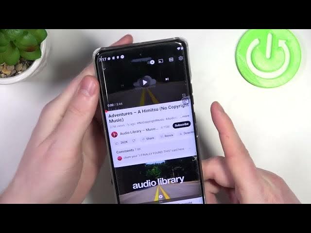 Video thumbnail for Is There Stereo Speakers In Motorola Edge 40 Pro