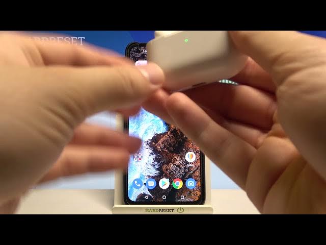 Video thumbnail for How to Pair AirPods Pro with ASUS Zenfone 8 – Bluetooth Connection