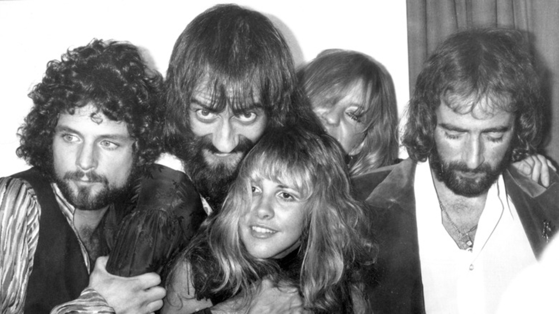 Video thumbnail for Classic Rock Vinyl Covers With Details You Never Noticed