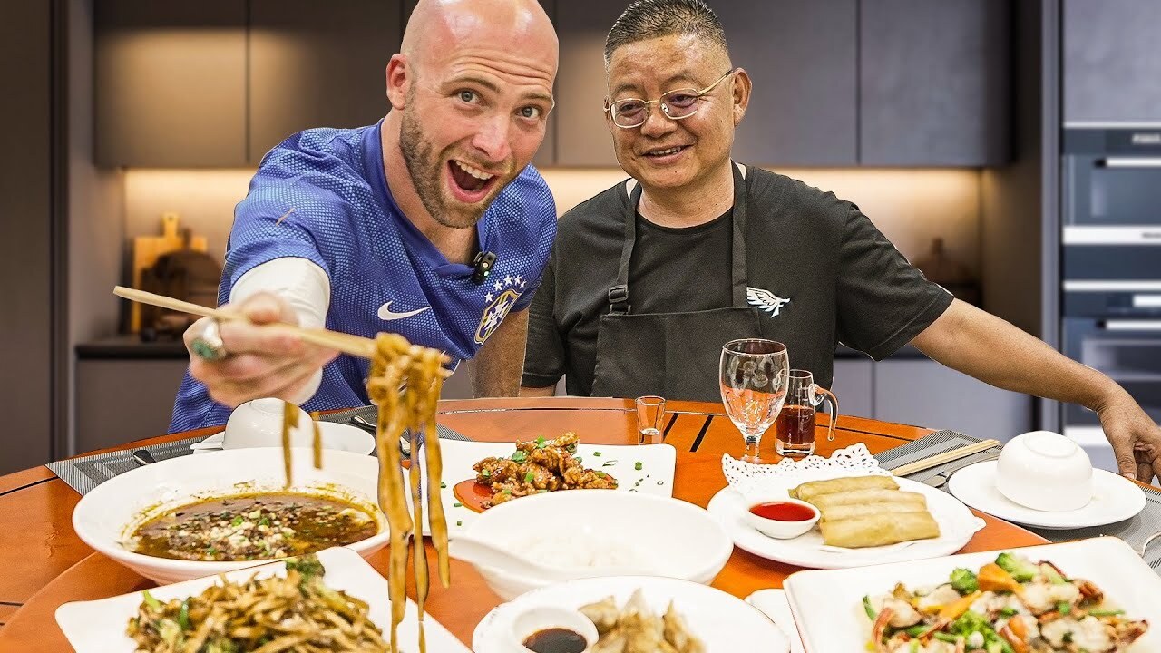 Video thumbnail for Eating DOMINICAN CHINESE FOOD for the FIRST TIME in Portsmouth, Dominica!