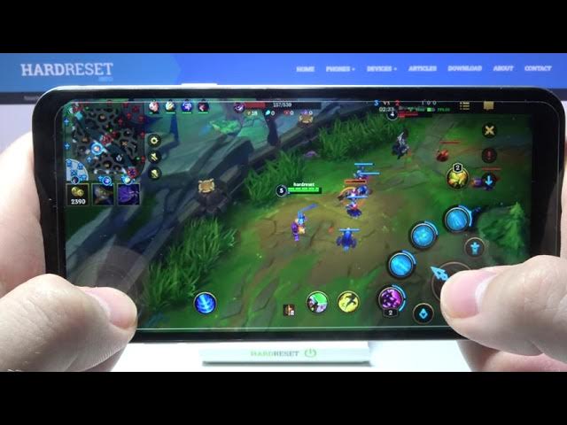 Video thumbnail for League of Legends: Wild Rift Gameplay on LG Q6 – Gaming Quality Test