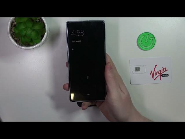 Video thumbnail for Hand Size Comparison With Google Pixel 7a