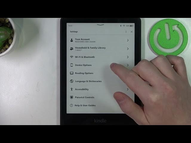 Video thumbnail for Amazon Kindle Paperwhite 11th Generation - How To Manage Storage Space