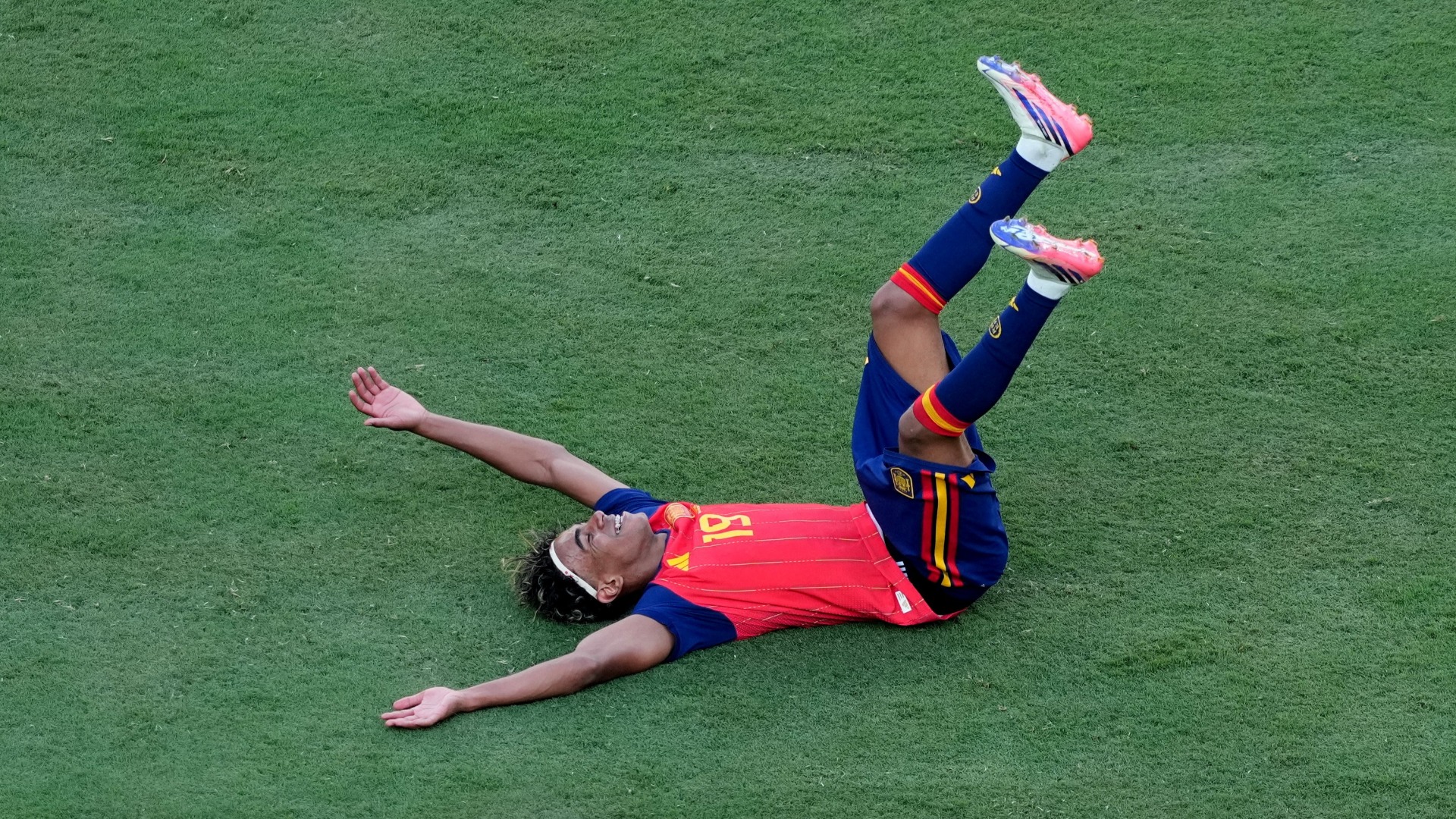 Video thumbnail for 2026 World Cup Final: Argentina vs. Spain Analysis