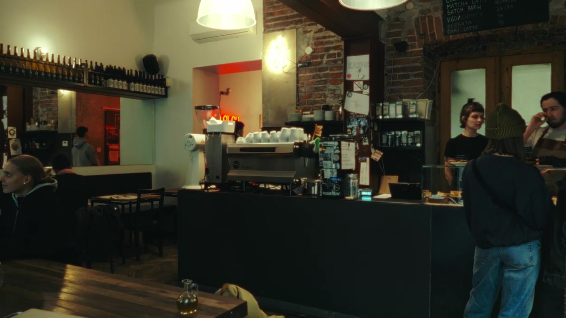 Video thumbnail for  THEBESTPIZZA   Bartek Kozina  Szczapy  Cracow  Poland(720P 60FPS)