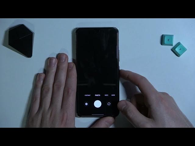 Video thumbnail for How to Activate Power Button Quick Launch Feature on SAMSUNG Galaxy S22 5G