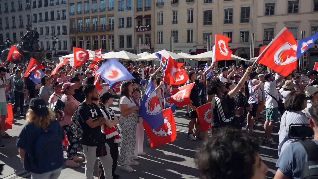 Video thumbnail for Türkiye: Barcelona defeats Lyon to win Women’s Champions League.