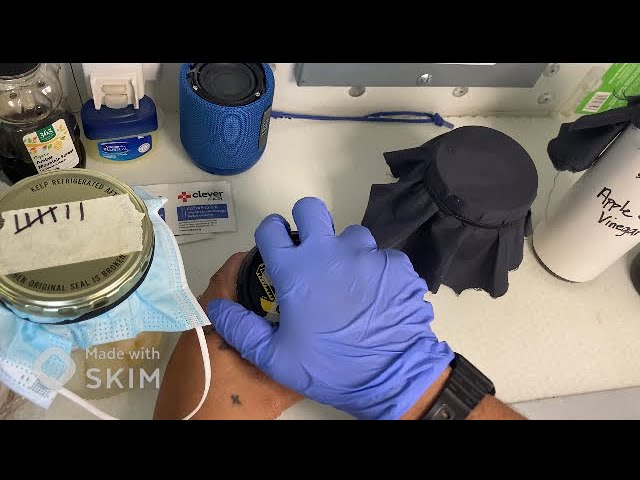 Video thumbnail for KingOhashes : QC checking my mini Herb shelf