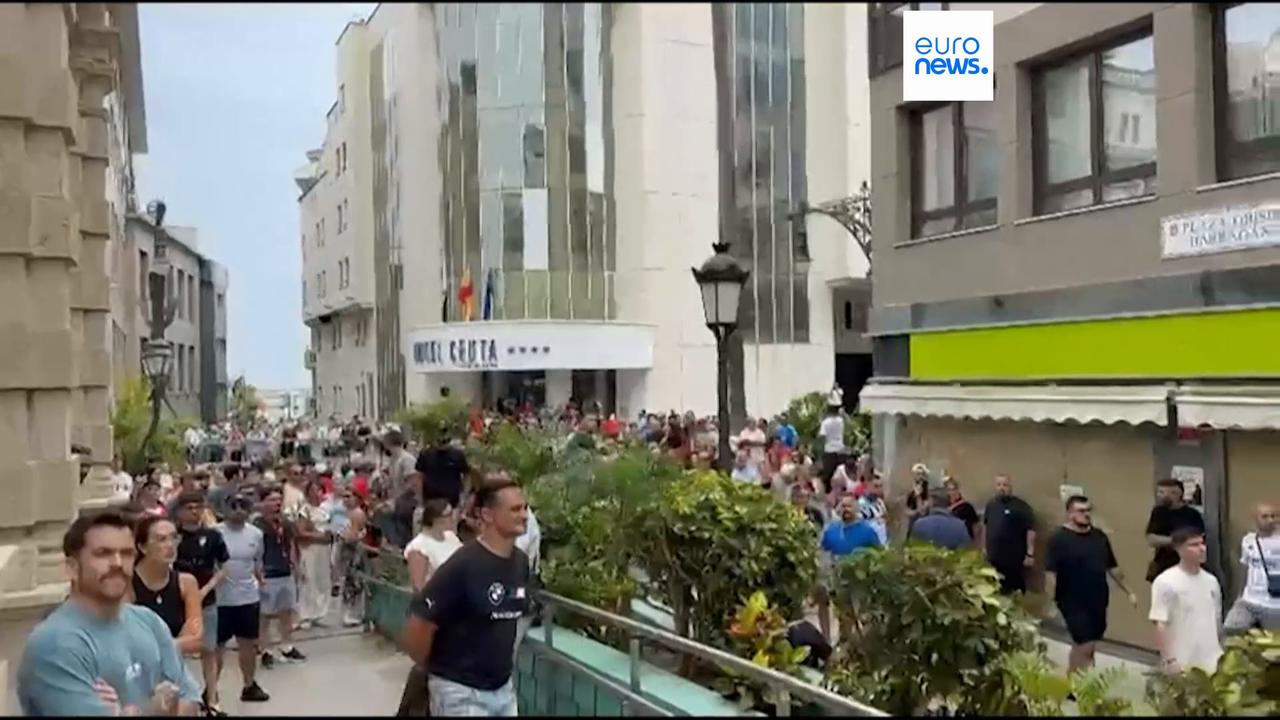 Video thumbnail for Inside Ceuta: Residents face fear and uncertainty as migrant numbers soar; bread is scarce, shops are closed