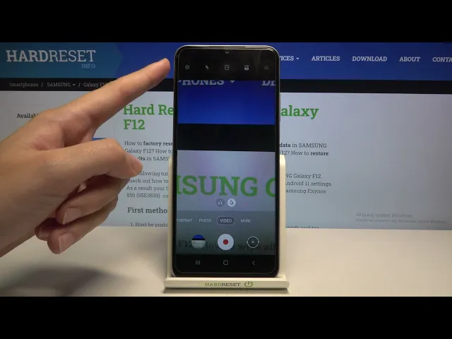Video thumbnail for How to Activate Image Stabilization on SAMSUNG Galaxy F12