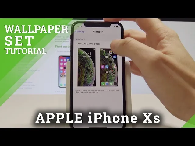 Video thumbnail for iPhone Xs Change Wallpaper / Set Up Home Screen & Lock Screen Wallpaper