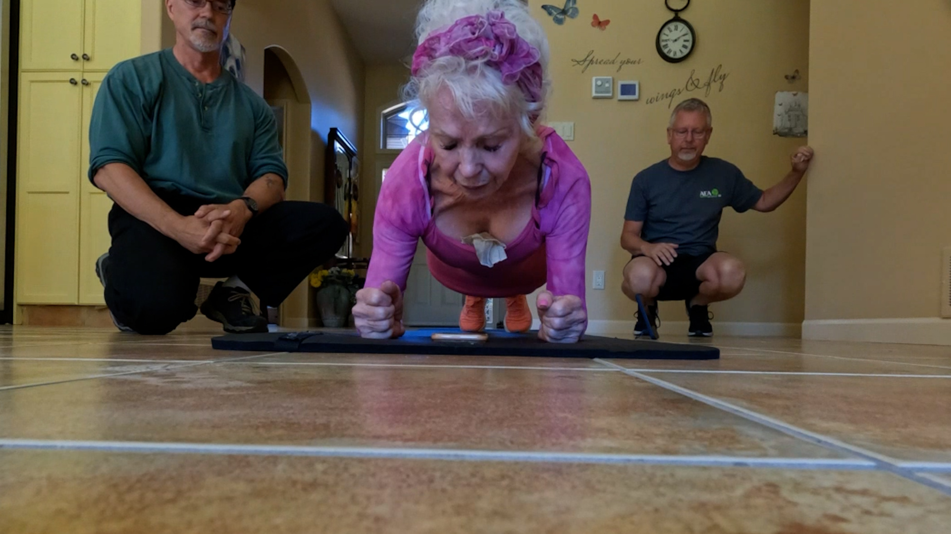 Video thumbnail for Oldest person to perform a plank (female)