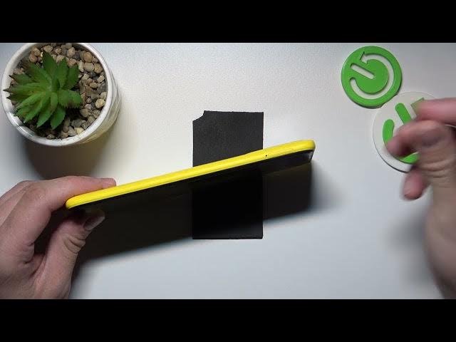 Video thumbnail for Does POCO C40 Have Additional SD Card Slot - Expand Phone Memory