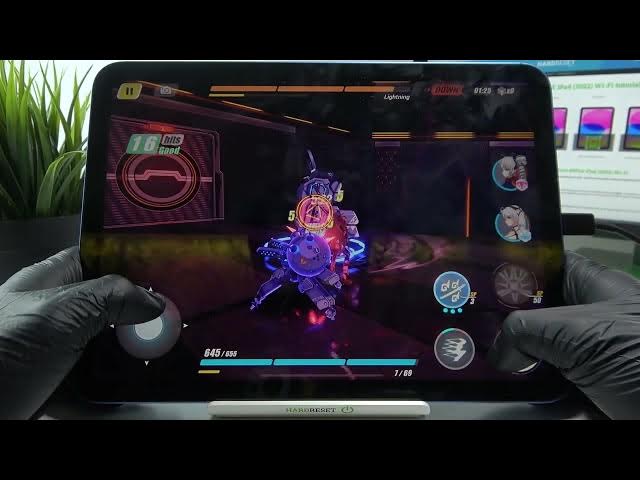 Video thumbnail for iPad 10th Gen (2022) - Honkai Impact 3rd - Gameplay
