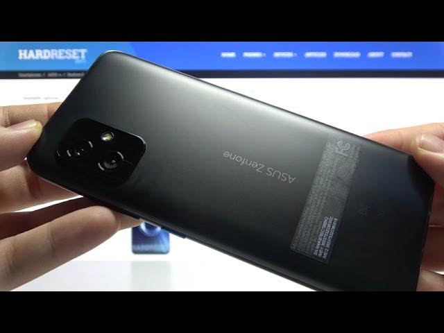 Video thumbnail for Check Out The Look of ASUS Zenfone 8 in Matt Black Color - Asus Zenfone 8 Flagship Black Color View