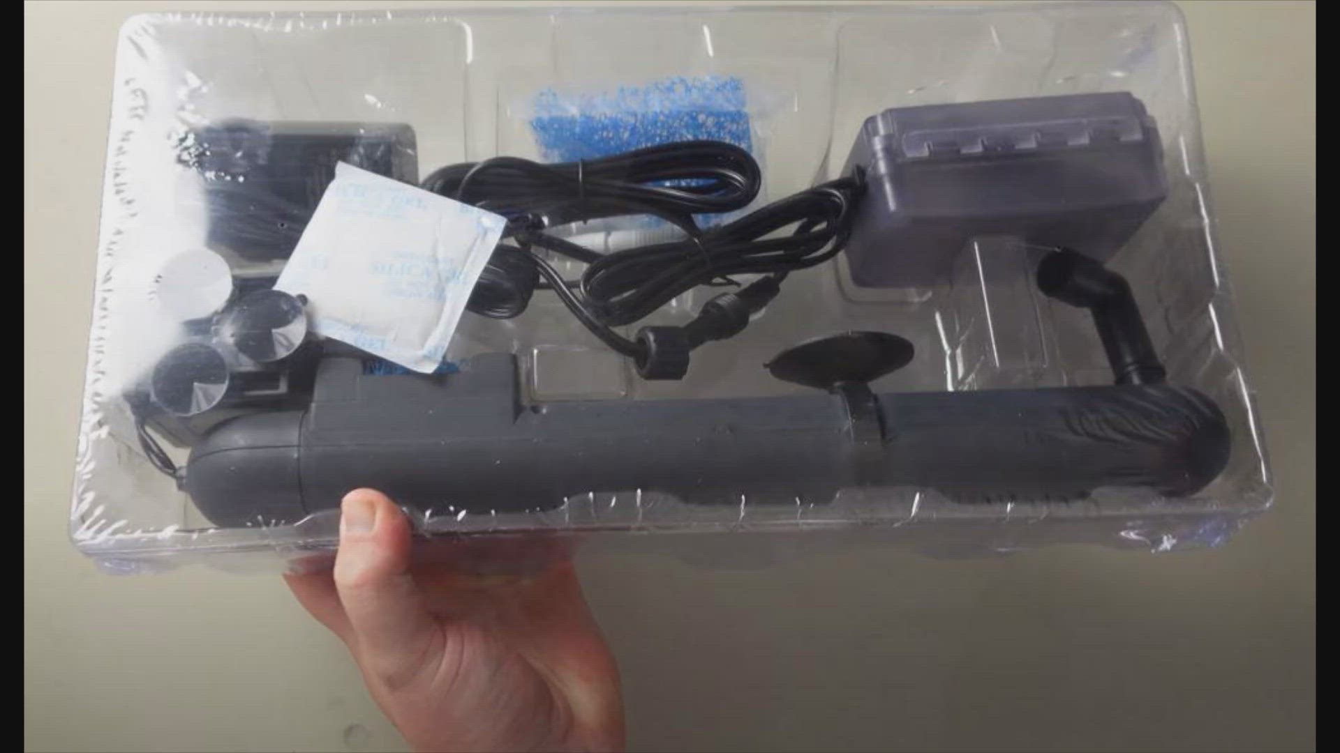 Video thumbnail for The Ultimate Guide to UV Sterilizers for Aquariums