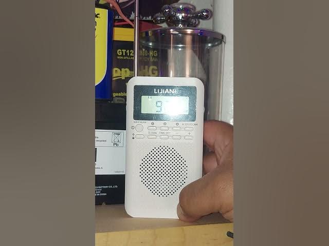 Video thumbnail for Lijiani AM/FM/WX Digital Pocket Radio FM Station of Newsradio 1010 WINS @ 92.3 MHz