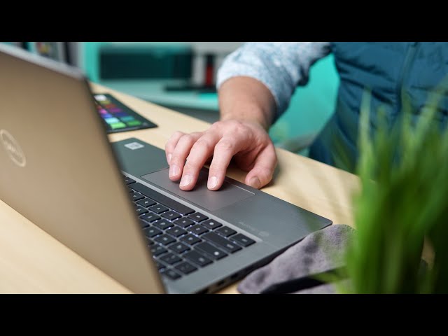 Video thumbnail for How To Master Your Chromebook Trackpad Gestures