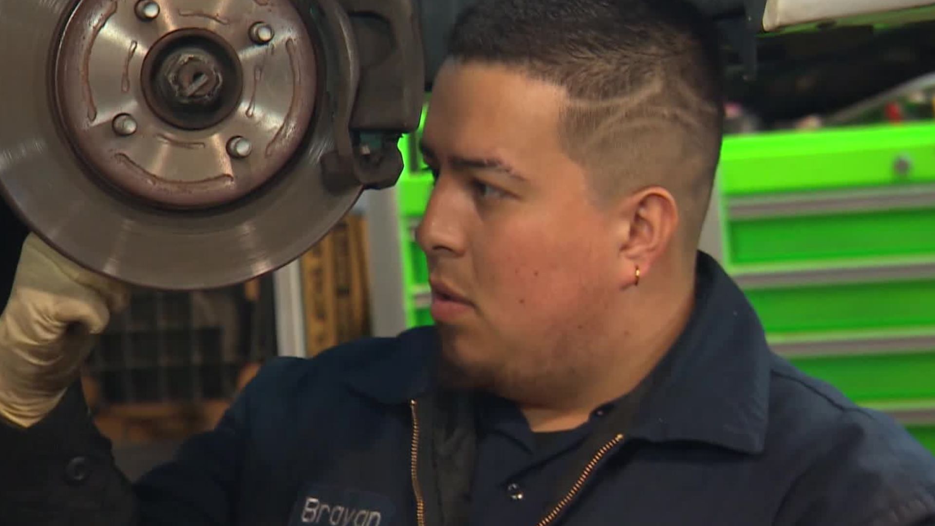 Video thumbnail for Impact of levies: Businesses navigate effect of new import taxes