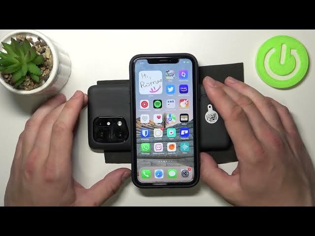 Video thumbnail for Oppo Find X5 Pro - How To Use Reversed Wireless Charging