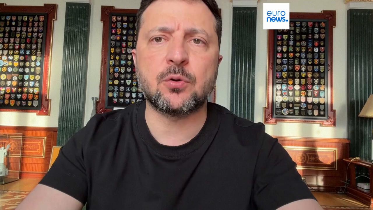 Video thumbnail for Russia launches fresh strikes on Ukraine, Kyiv hits refinery hub