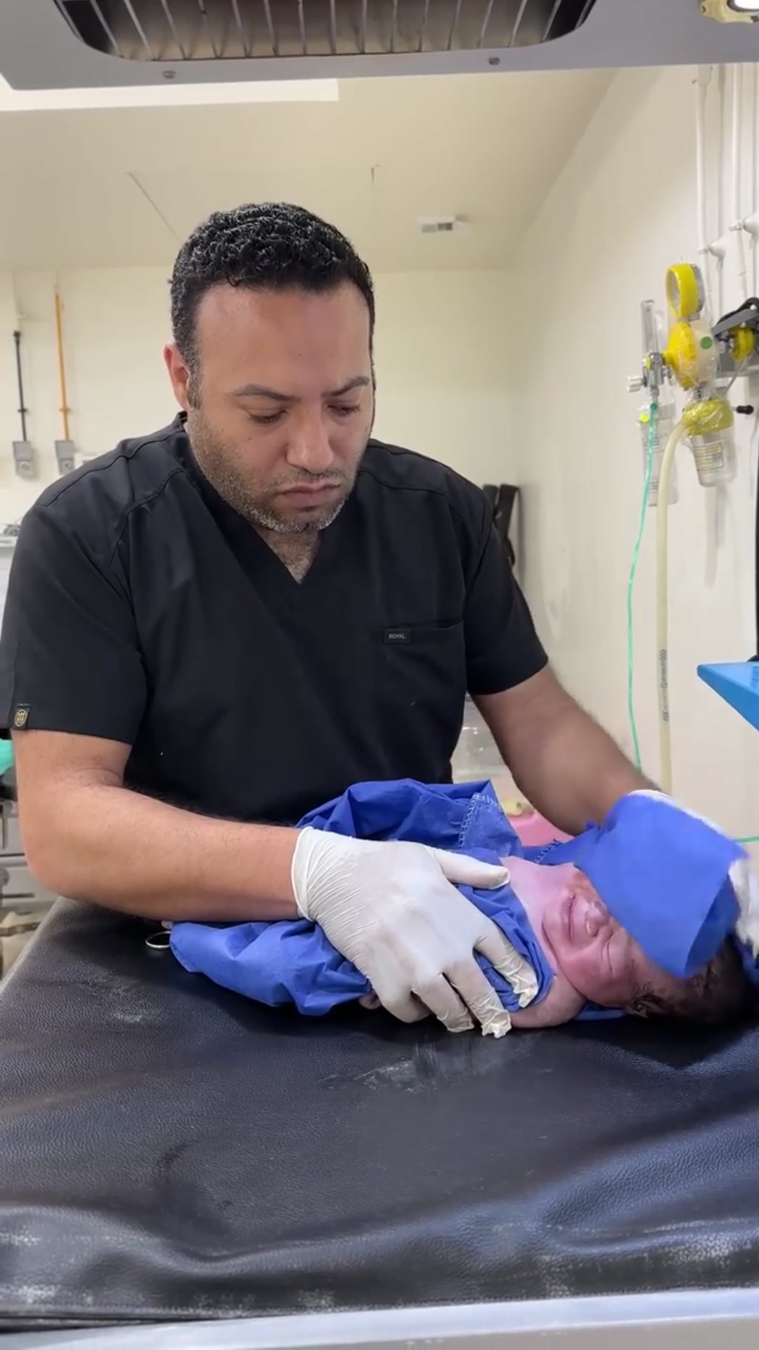 Video thumbnail for baby after birth(720P_HD)