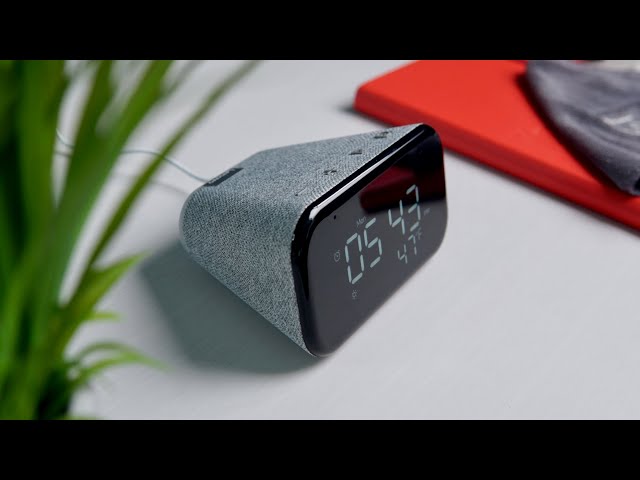 Video thumbnail for Lenovo Smart Clock Essential Unboxing & Hands-On: Small Package, Big Value