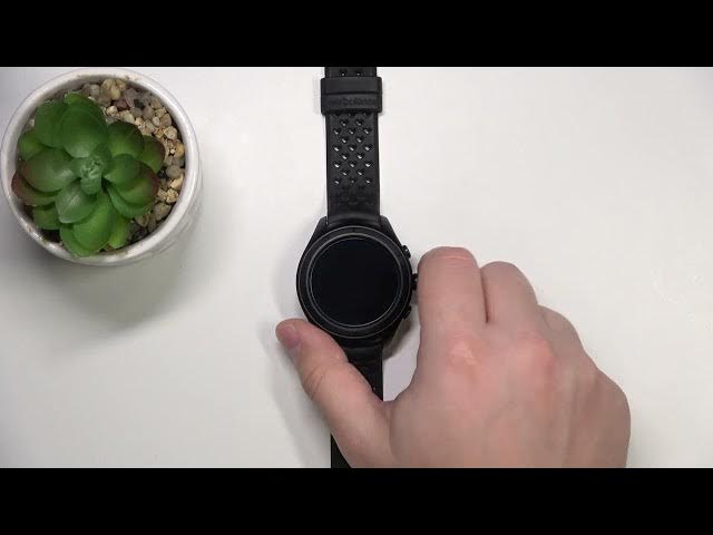 Video thumbnail for How to Enable Screen Lock Protection on NEW BALANCE RunIQ – Add Screen Lock