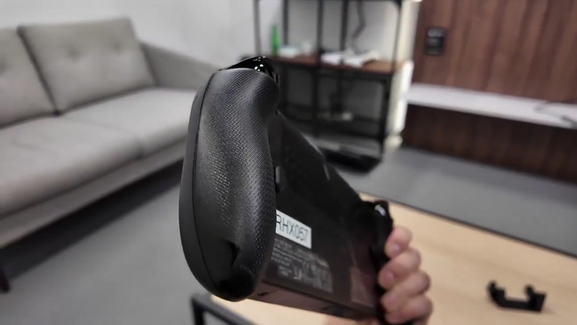 Video thumbnail for ROG Xbox Ally X Review