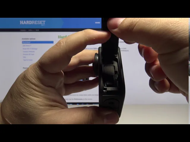 Video thumbnail for How to Insert SD Card into GoPro MAX – Expand Memory Space