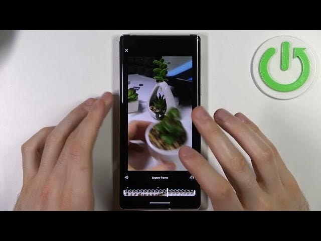 Video thumbnail for How to Turn On Burst Shot in Android 13 – Series of Pictures