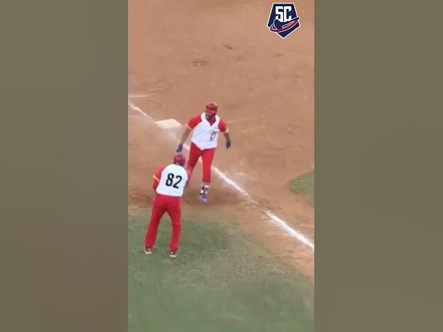 Video thumbnail for Jonrón de Javier Camero DEJÓ AL CAMPO a Industriales