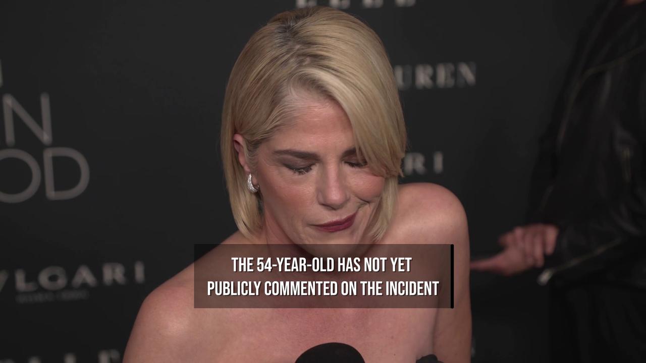 Video thumbnail for Selma Blair charged with second-degree assault after plane incident.