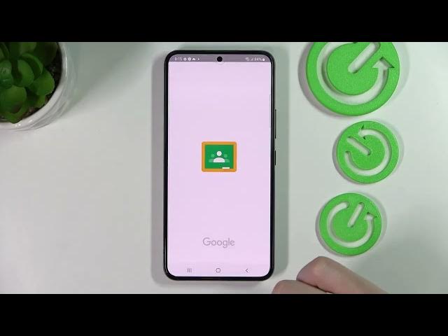 Video thumbnail for How to Use Google Classroom in Samsung Galaxy S22?