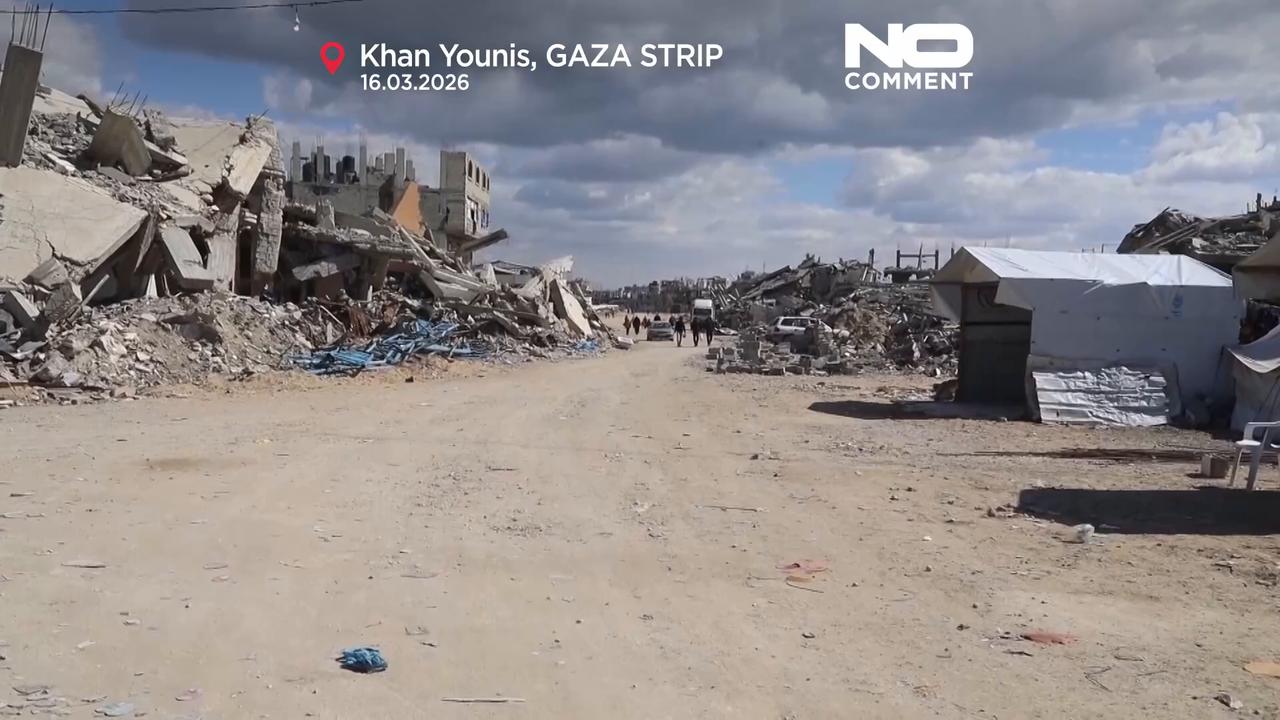 Video thumbnail for Hunger and fear in Khan Younis as Gaza families depend on aid to survive