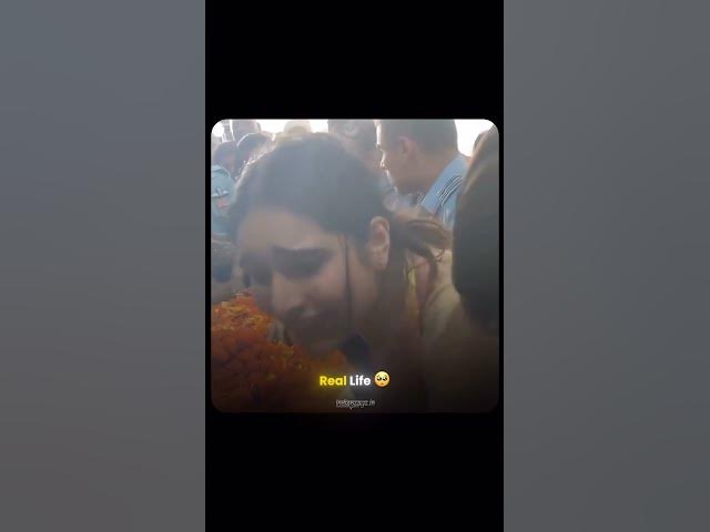 'Video thumbnail for hello world 30'