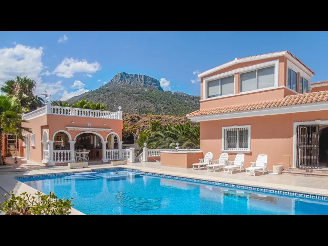 Video thumbnail for Villa in Calpe 3800 m2 for sale in Alicante Spanish Casa Properties